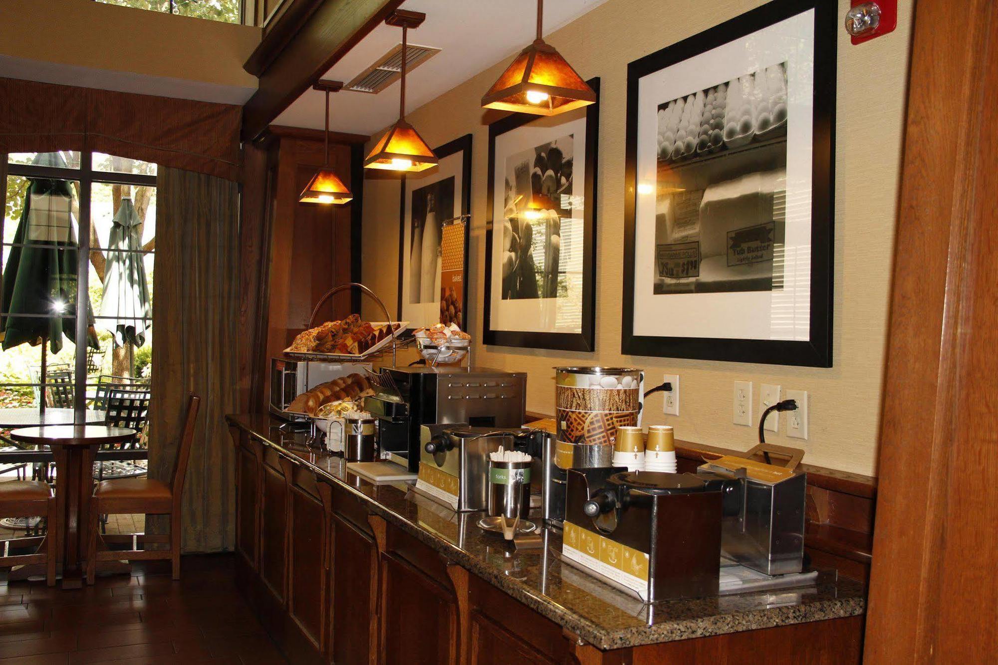Hampton Inn & Suites Rochester/Victor Restaurante foto