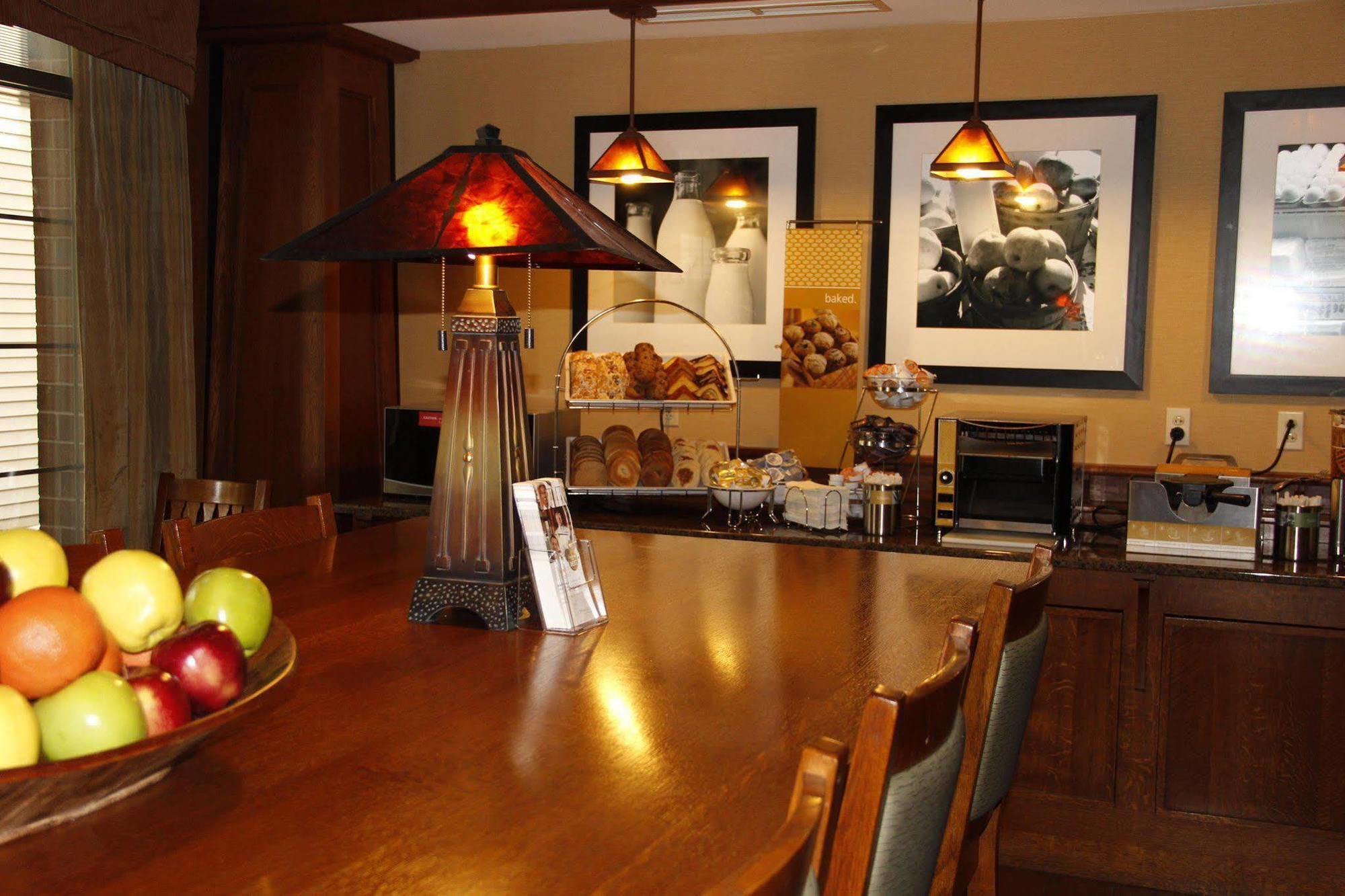 Hampton Inn & Suites Rochester/Victor Restaurante foto